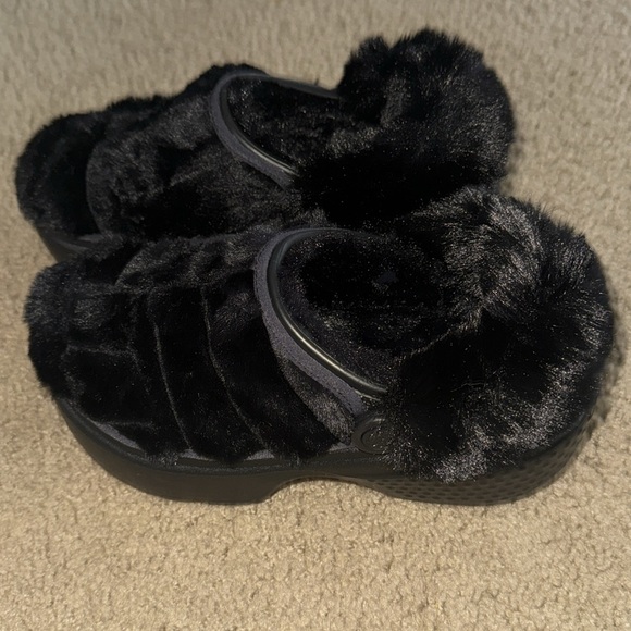 New CROCS Womens STOMP QUILTED CLOG 208938 BLACK US Mens 4 women 6- - Picture 2 of 6